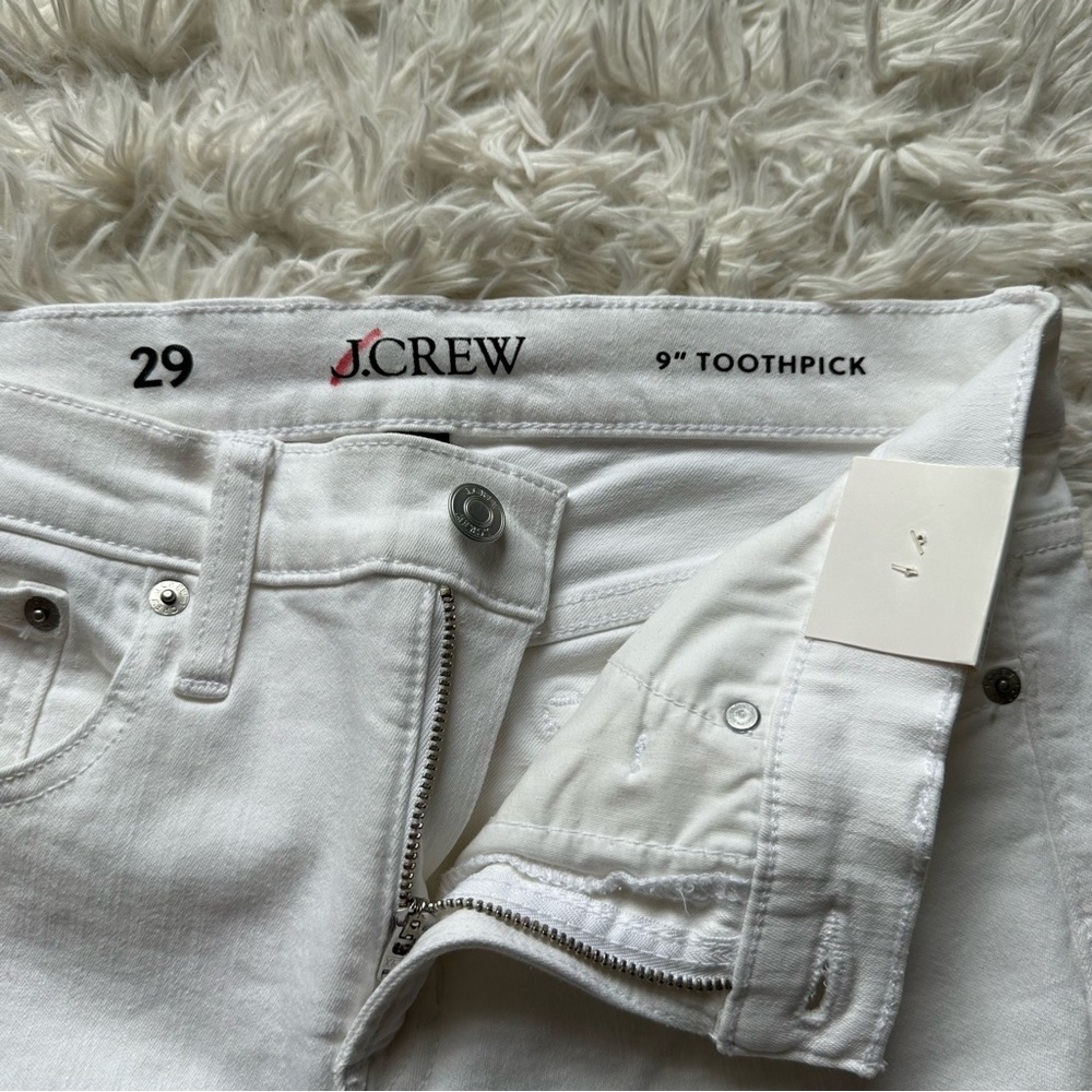 Jcrew 9" Toothpick Jean White New With Tags Size 29 and 31 Available - Picture 7 of 12